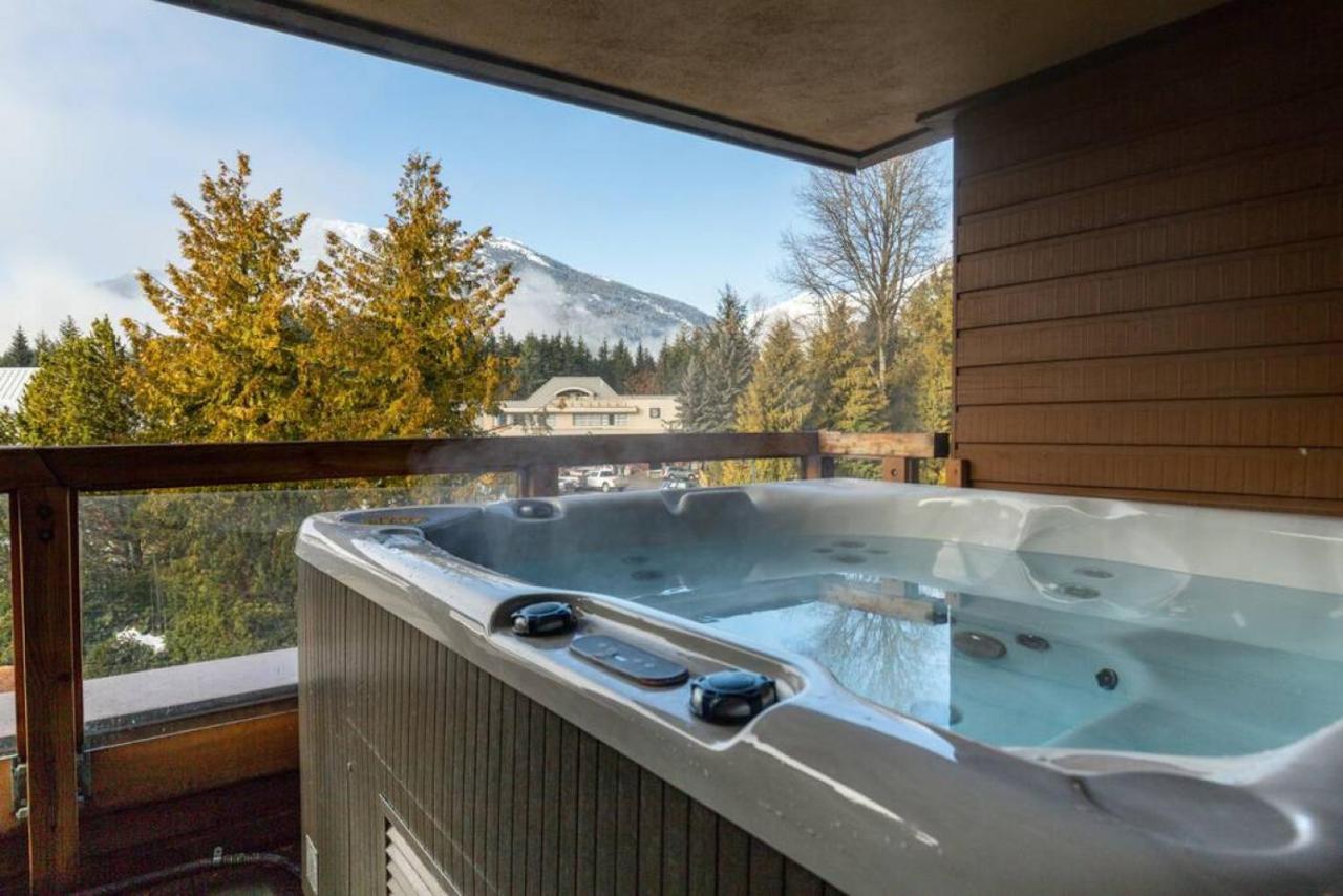 Patagonia 2 Bed 2 Bath With Private Hot Tub Apartment *